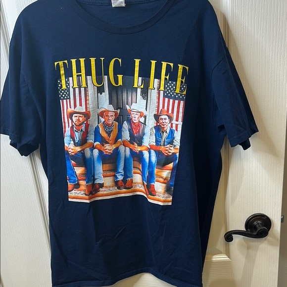 Navy Graphic T-Shirt Size L - Picture 1 of 1